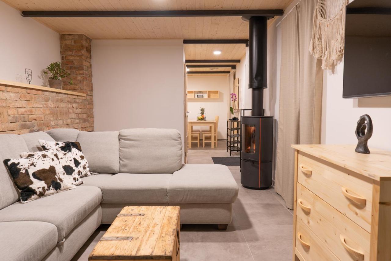 Apartmany None Branná Eksteriør billede