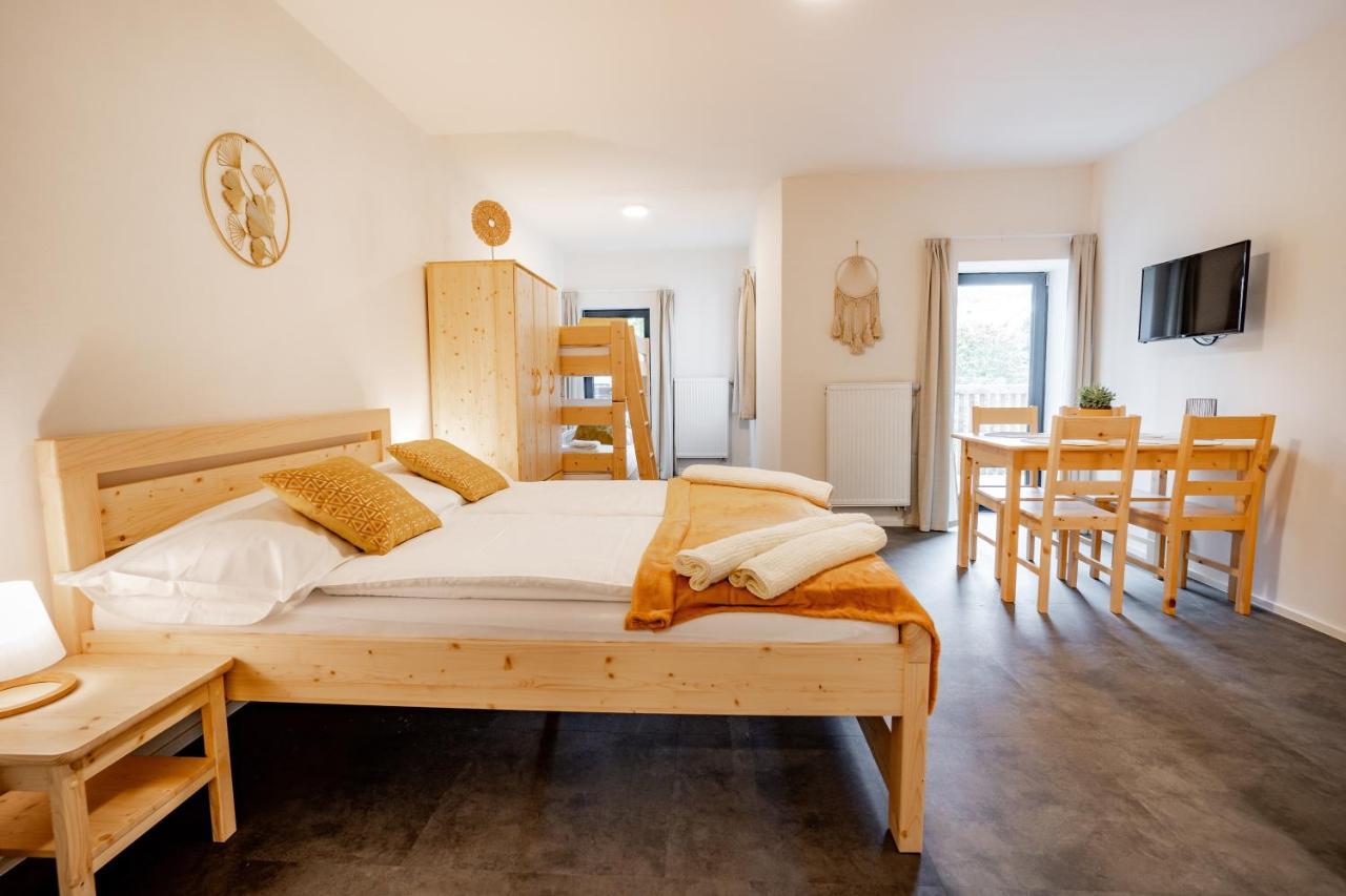 Apartmany None Branná Eksteriør billede